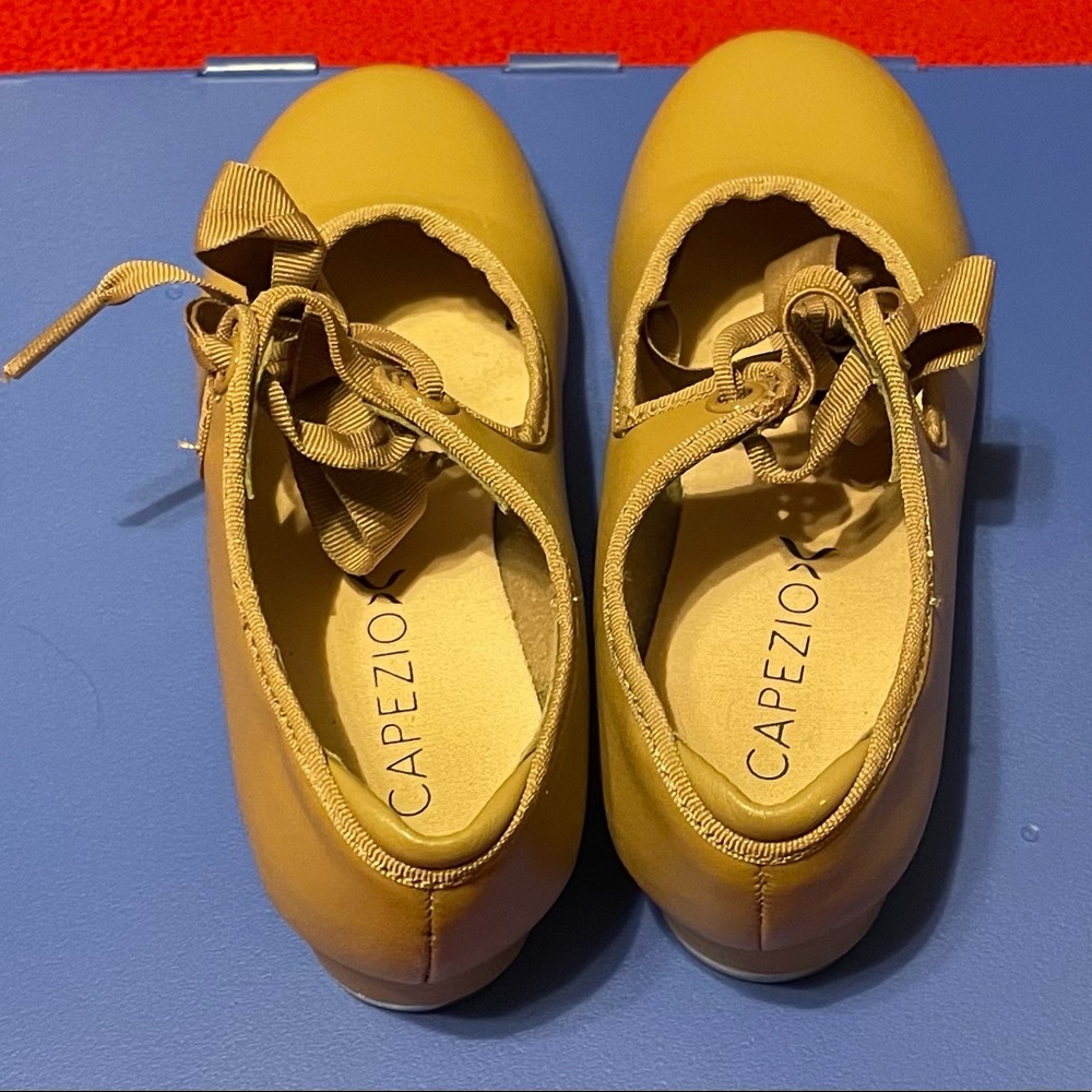 Girls Tan Tap Shoes Size 11.5 M